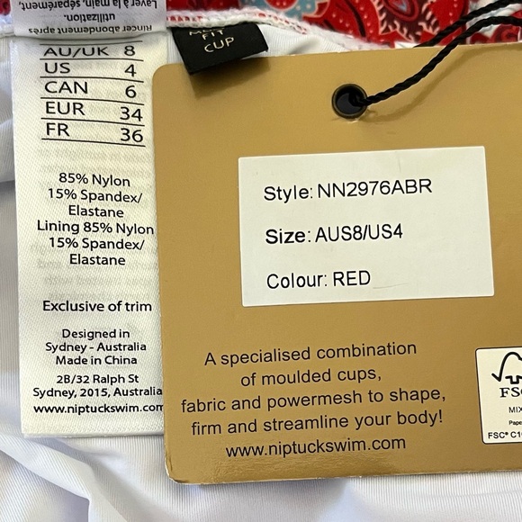 NEW Niptuck Women’s Sakina Floral Joanne One Piece Slimming Swimsuit size 4 Red - Picture 6 of 8